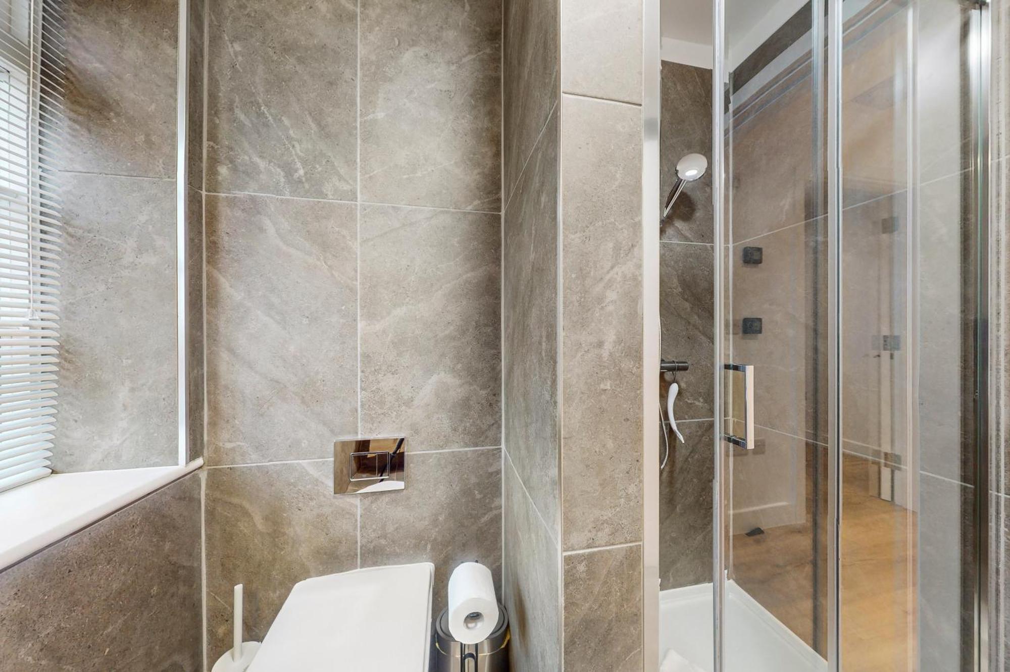 Stylish & Spacious Modern Near Dalston Kingsland Station Apartamento Londres
